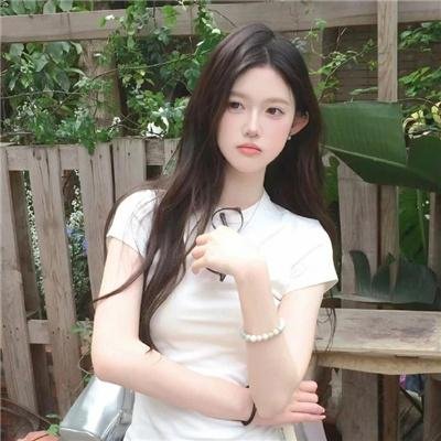 红色钧官窑